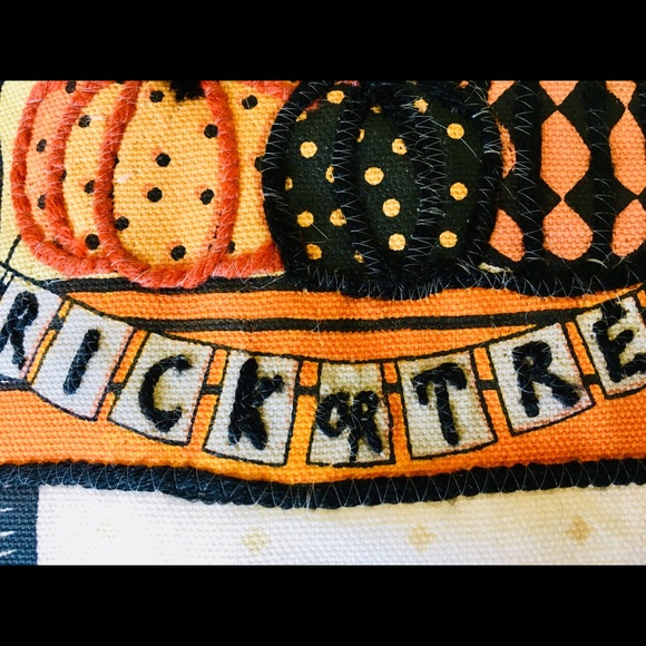 3 Haunted Halloween Embroidered Truck Towels Ghost - Picture 14 of 15